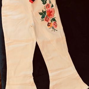 Girls NWT Material Girl White Flare Jeans Sz 8/10